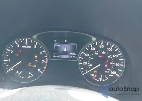 2019 Nissan Pathfinder Sv z USA, uszkodzony, nr VIN 5N1DR2MN8KC611030